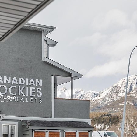 קאנמור Canadian Rockies Chalets מראה חיצוני תמונה