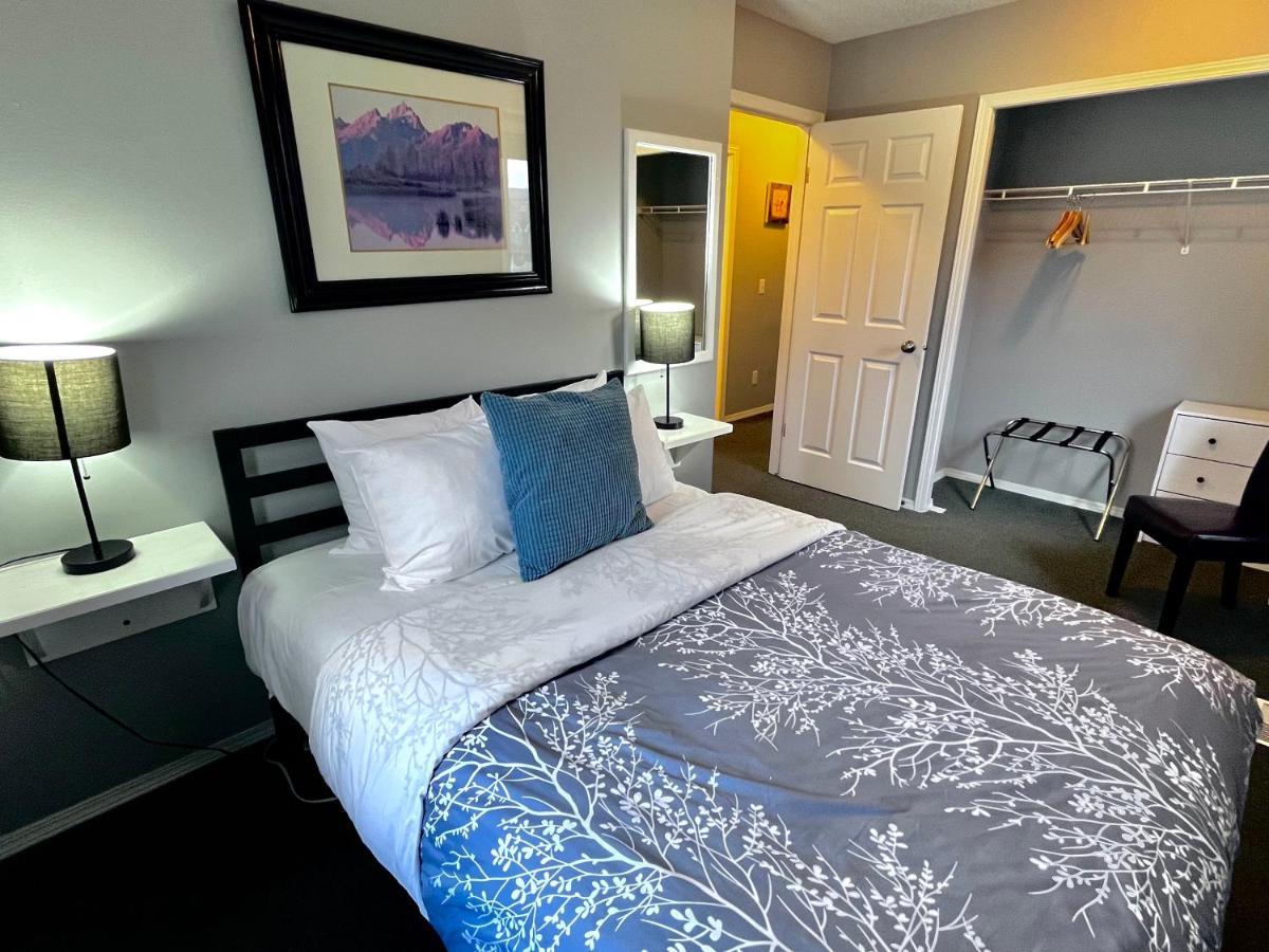 קאנמור Canadian Rockies Chalets מראה חיצוני תמונה